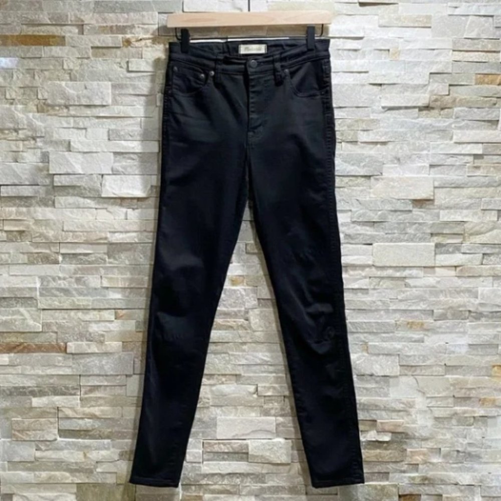 Like New! Madewell High Riser Skinny Jeans in Black Frost Size 27